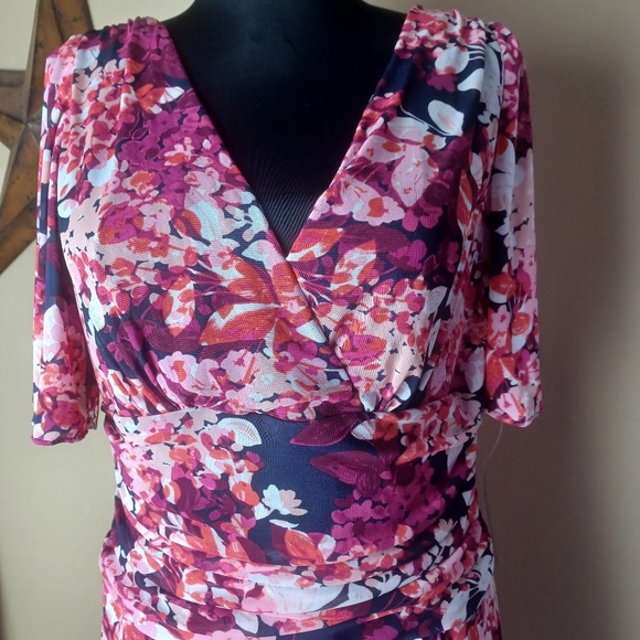 NWT R&M Richard's floral dress - Picture 1 of 5